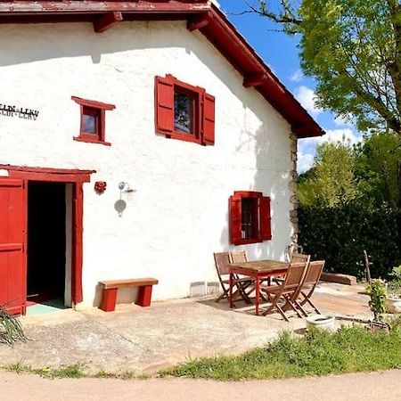 فيلا Bergerie Geldi Leku Saint-Jean-le-Vieux  المظهر الخارجي الصورة